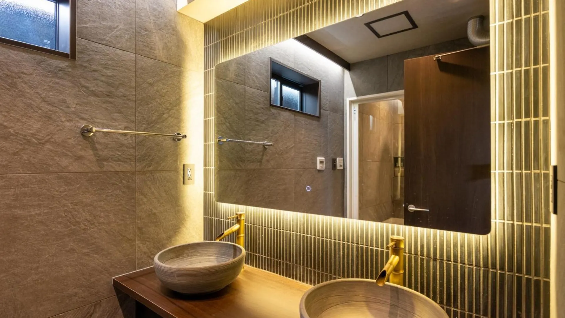 Apartament 東京物語 忍 Tokio Japonia